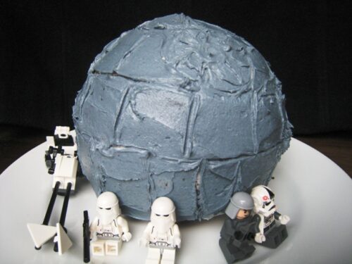 Death Star Birthday Cake - Easy, tutorial for a Death Star Birthday Cake.