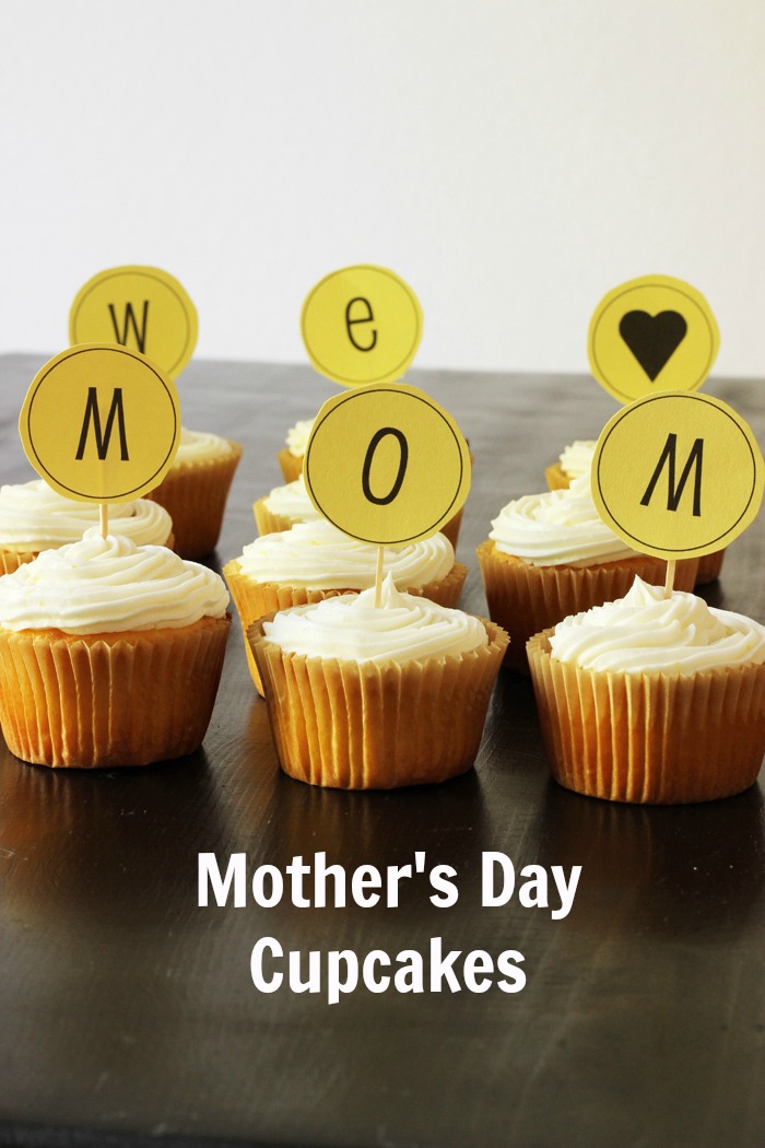 https://lifeasmom.com/wp-content/uploads/2010/05/Mothers-Day-Cupcakes-PIN.jpg