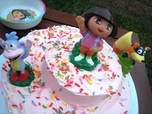 A Very Dora Birthday Cake