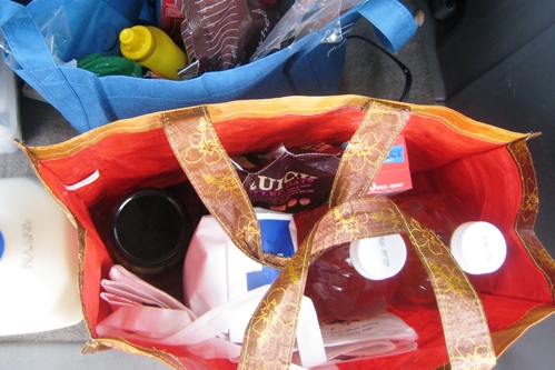 Help me find this grocery bag using trash bin., or something similar,  please. - bags reusable shopping