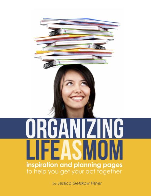 cover image of Organizing Life as Mom.