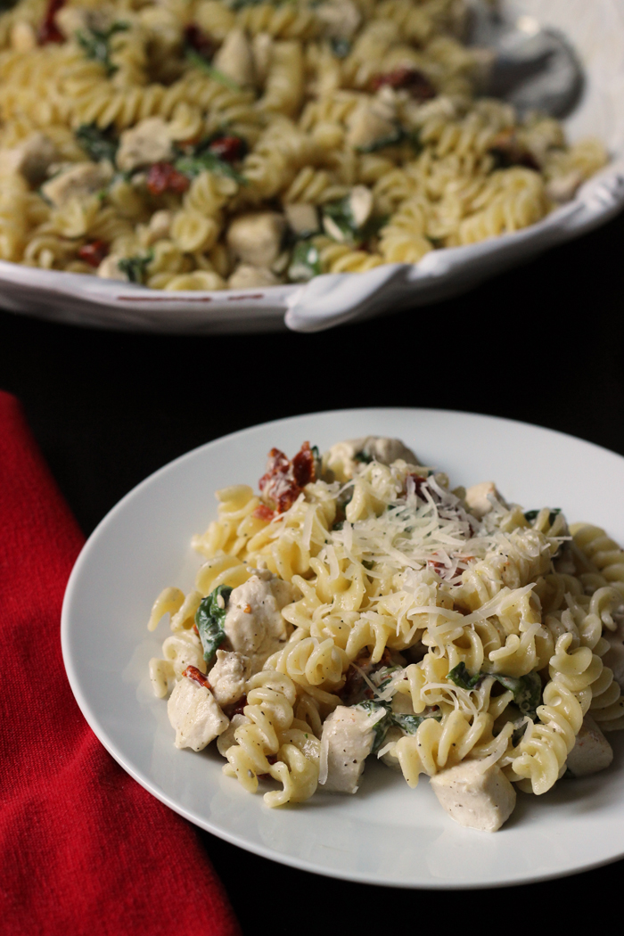 Creamy Chicken Pasta with Spinach and Tomatoes | Life as Mom