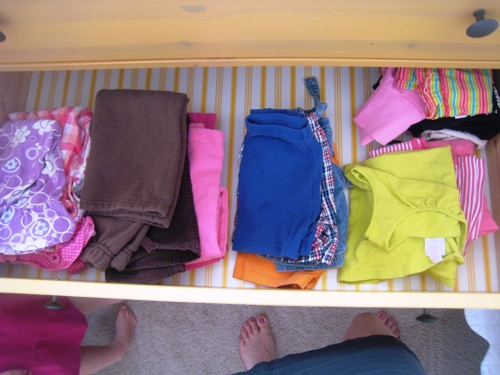 Sorting and Storing Kids’ Clothes (Zone Defense)