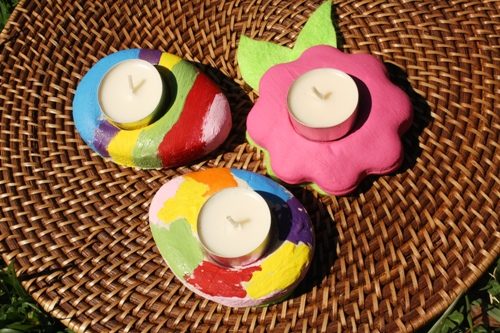 Spring Crafts for Kids - Spring calls for bright colors and a little carefree play. Check out these fun crafts to do with kids.