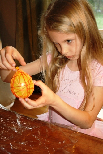 Making Floss Eggs