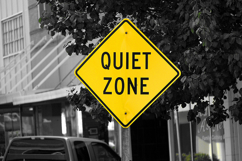 2006-08-23 - Road Trip - Day 31 - United States - Oklahoma - Route 66 - Missouri - Quiet Zone - Cutout - Sign - Yellow