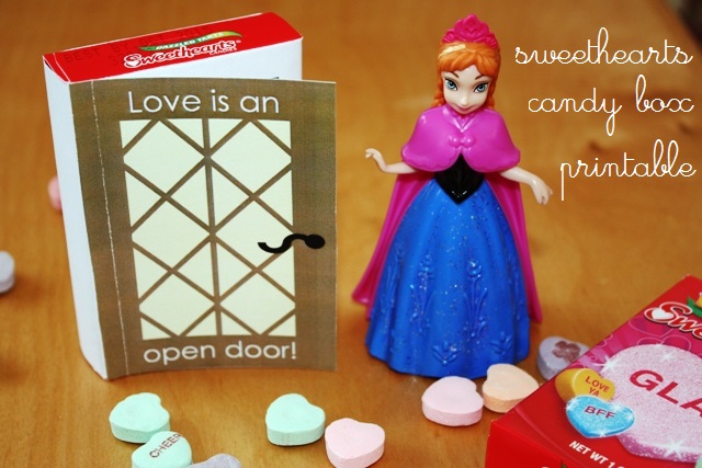 Make a Frozen Themed Valentine's Card with Sweethearts Candy Box | Life as MOM