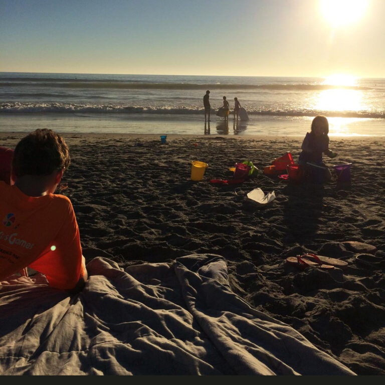 How to Plan the Perfect Beach Day with Kids