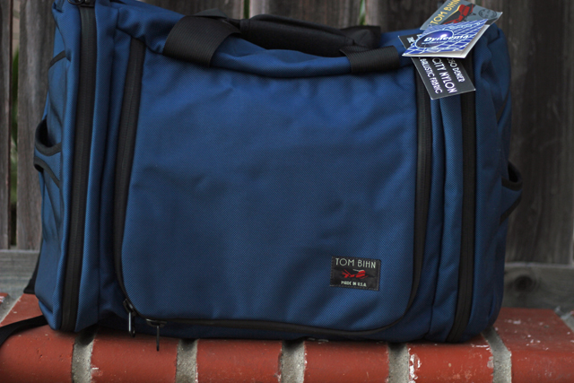 Organizing Travel Gear with Tom Bihn Bags - Keeping your possessions organized while you're traveling can make the trip so much more fun and enjoyable. Check out this great gear from Tom Bihn.