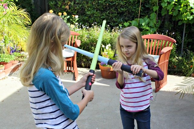 How to Make a Homemade Light Saber with Construction Paper | LIfeasMOM.com