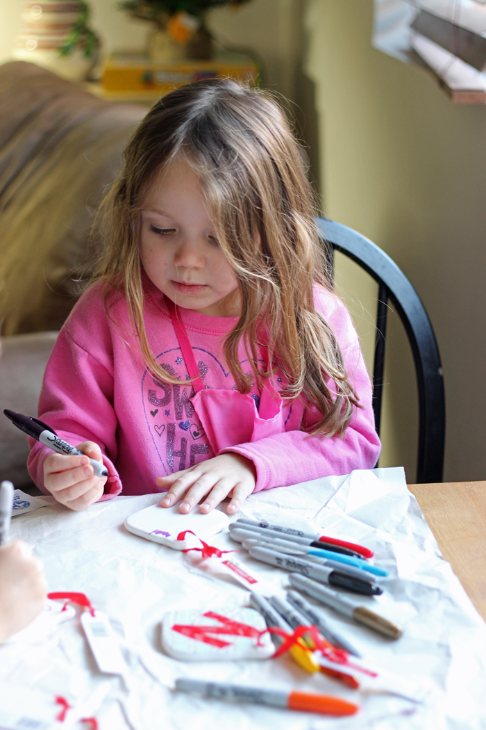 How to Deal with Mom Envy During the Holidays | Life as MOM