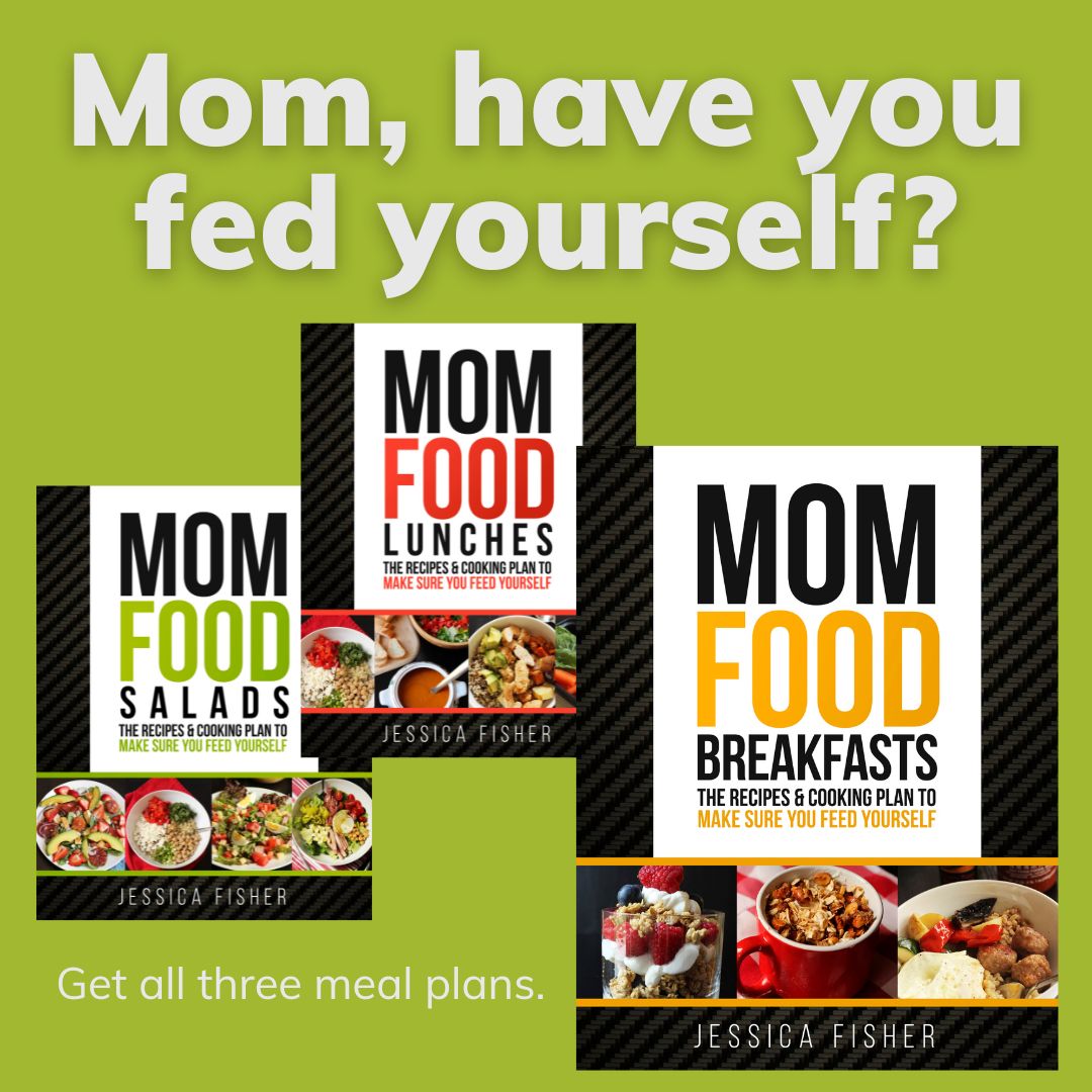 banner ad of mom food meal plans bundle on green square.