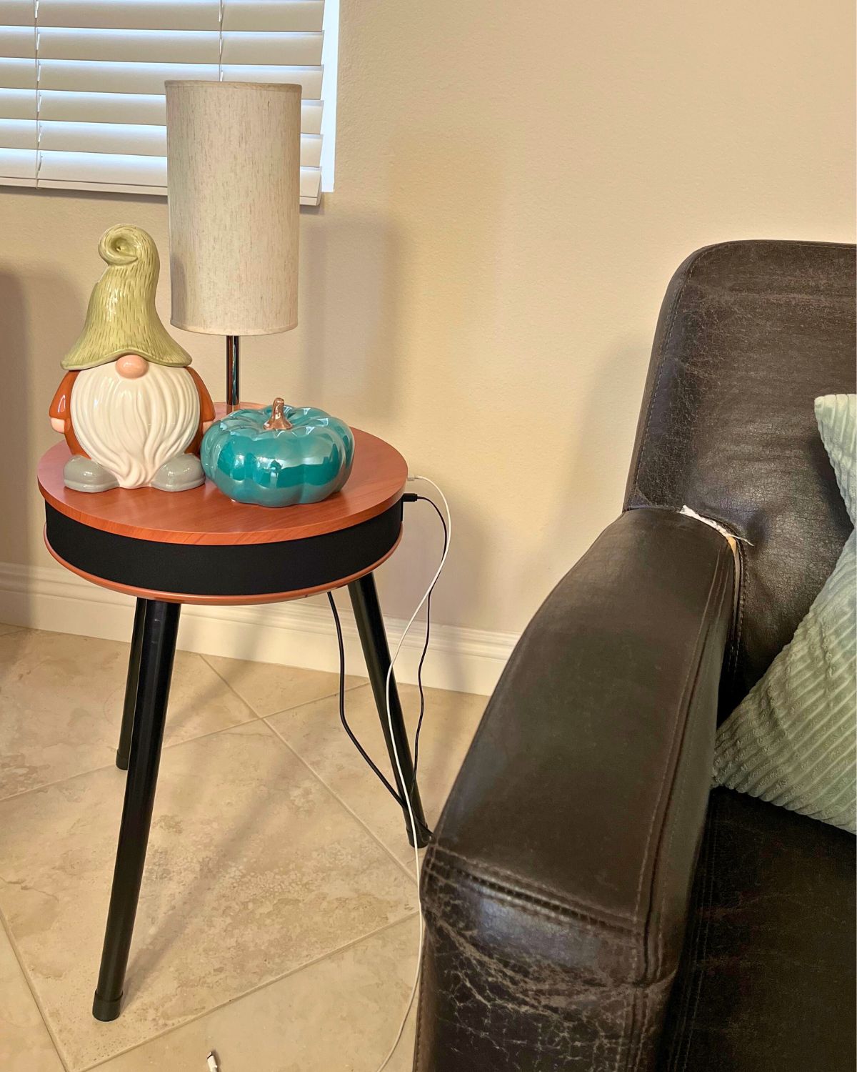 gnome cookie jar on iLive side table.