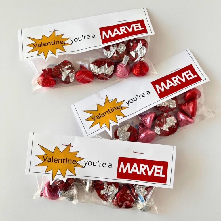 marvel valentine treat bags.