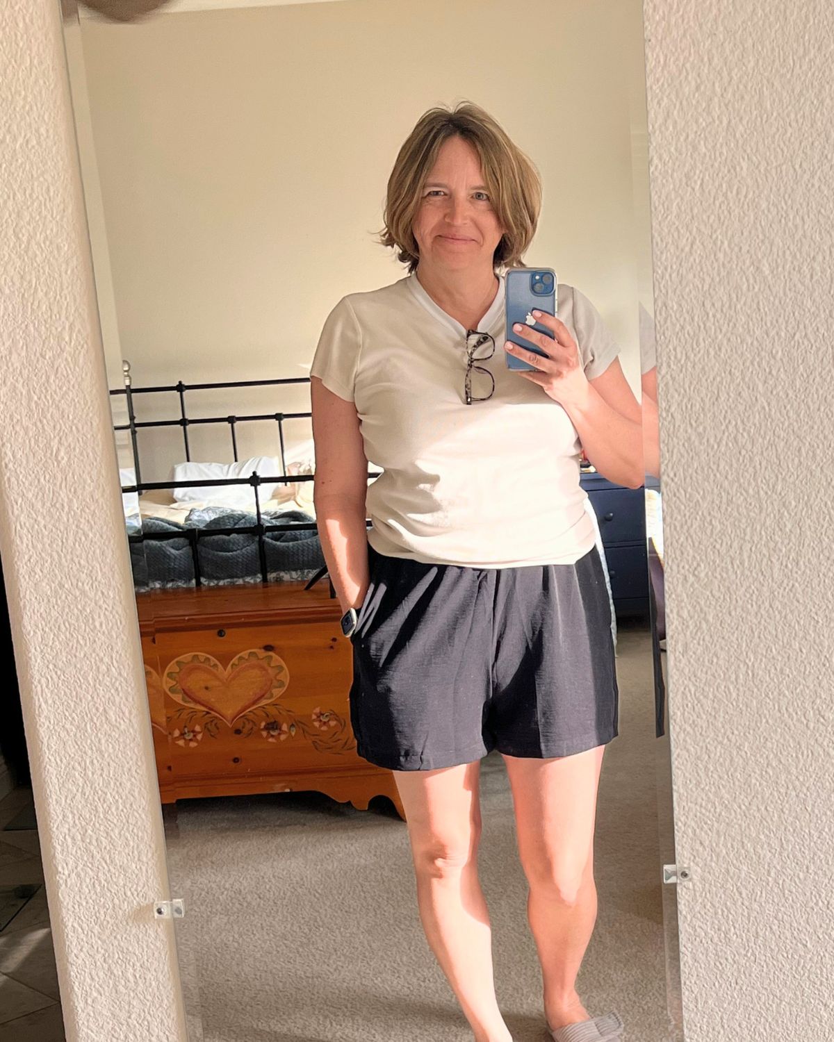 jessica taking a mirror selfie.